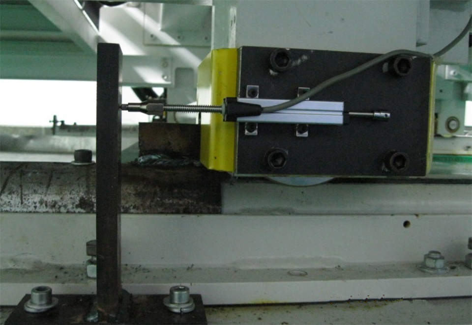 米蘭特KTR位移傳感器用于流延機(jī)位移測(cè)量與控制現(xiàn)場(chǎng)案例.jpg 米蘭特KTR位移傳感器用于流延機(jī)位移測(cè)量與控制現(xiàn)場(chǎng)案例.jpg