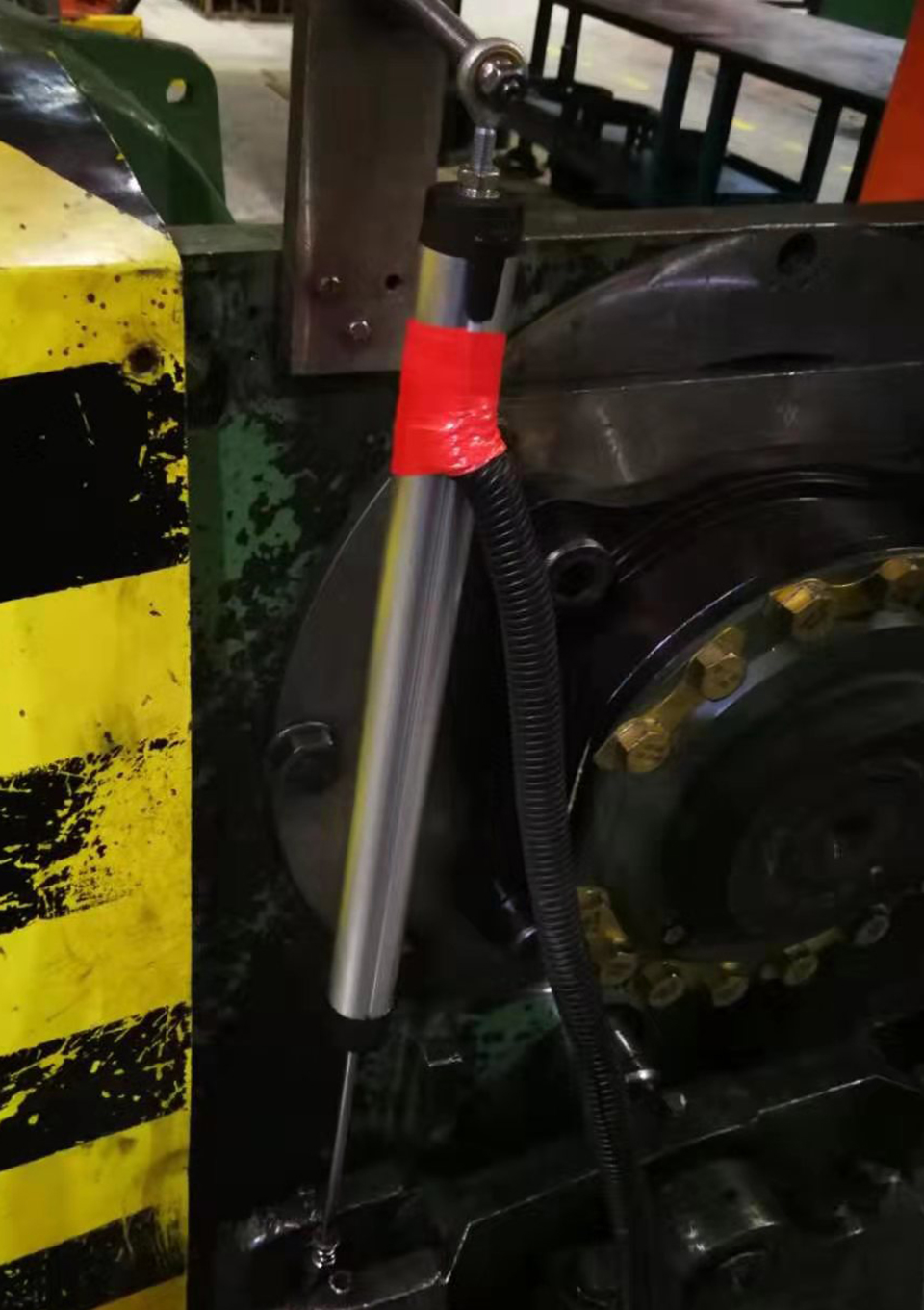 米蘭特KPC絞接式直線位移傳感器用于預(yù)應(yīng)力設(shè)備測(cè)控系統(tǒng)現(xiàn)場(chǎng)案例.jpg 米蘭特KPC絞接式直線位移傳感器用于預(yù)應(yīng)力設(shè)備測(cè)控系統(tǒng)現(xiàn)場(chǎng)案例.jpg